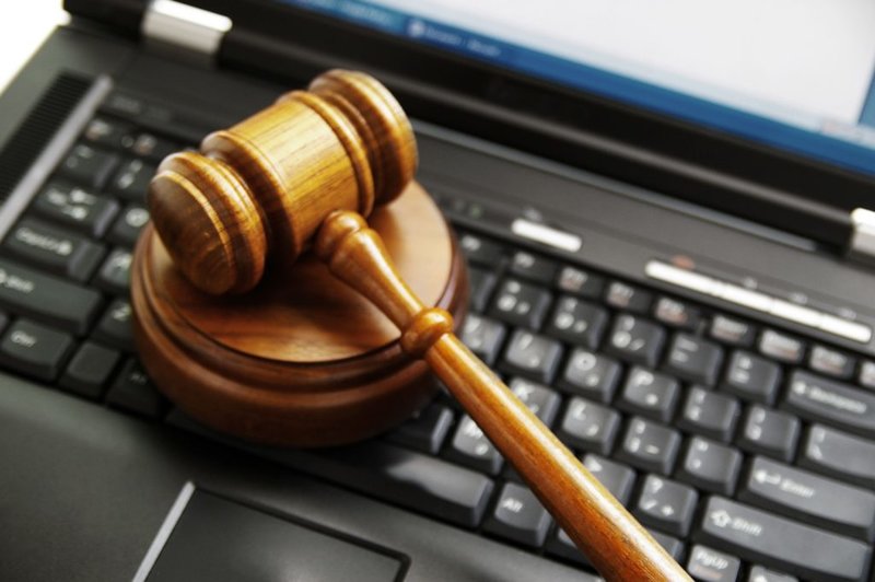 Avocat drept penal online